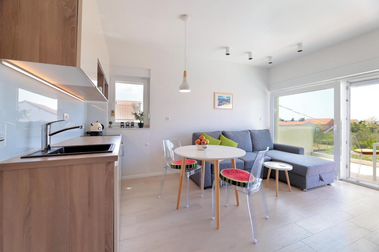 Apartment Alan 2 Врси Экстерьер фото